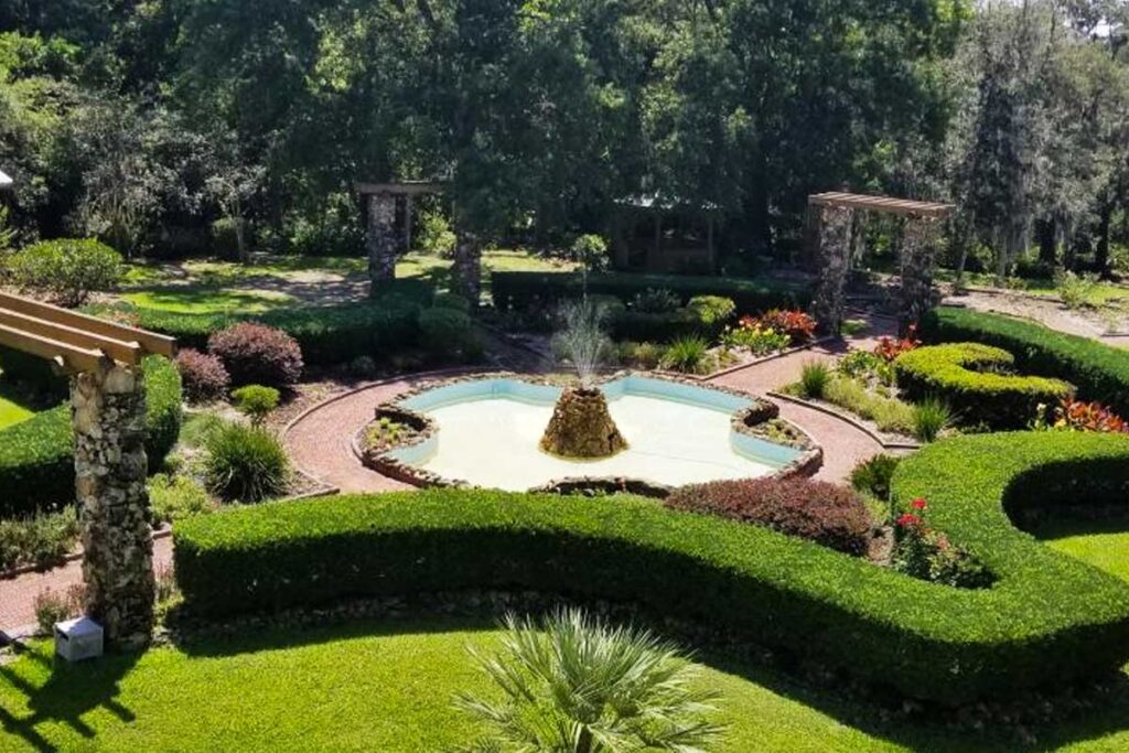 Ravine Gardens State Park - Florida Smart